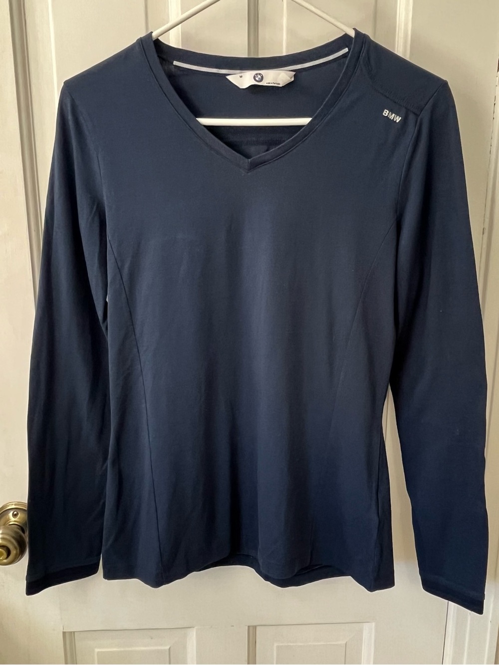 BMW Ladies Performance V-Neck Long Sleeve Shirt. Size Medium